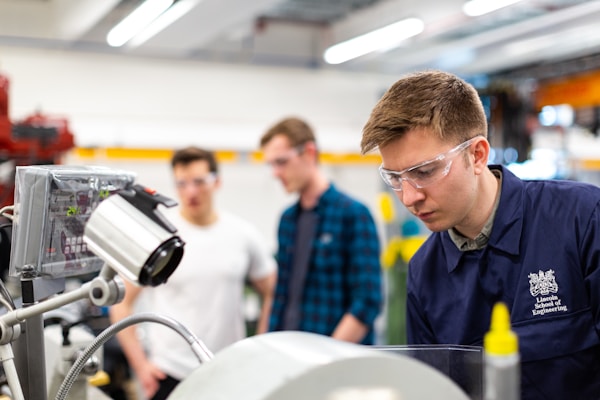 Industrial Cameras & Optics